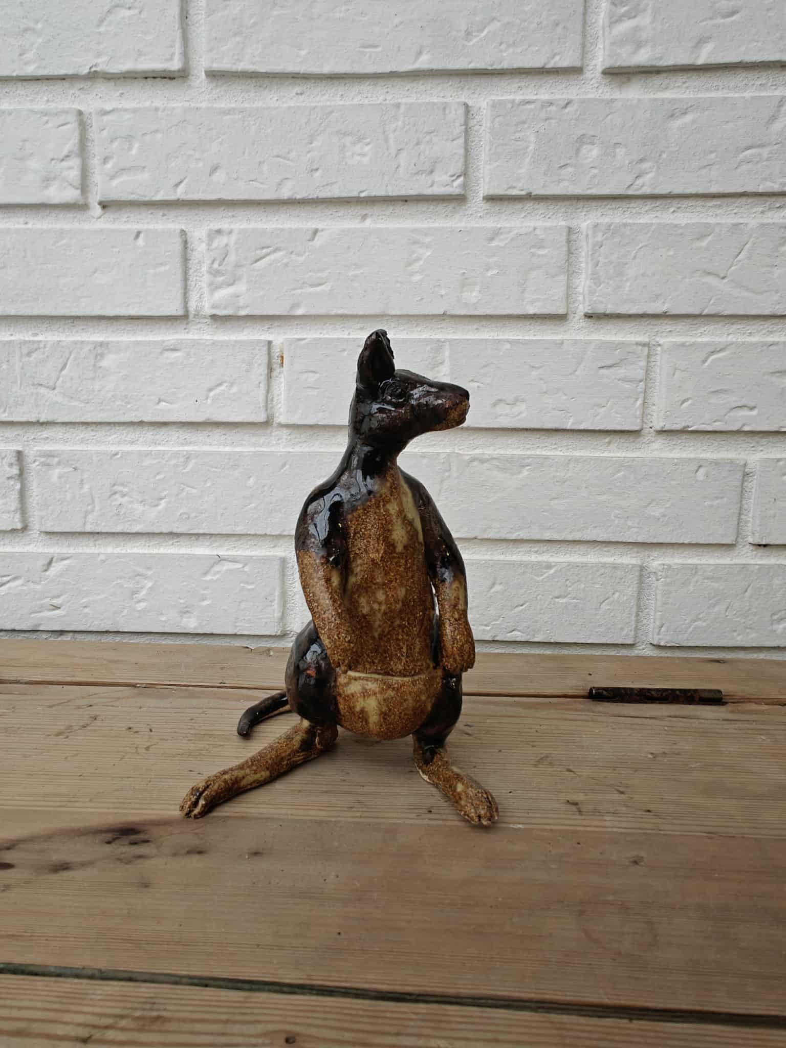 Kinguro 2016
16,5 cm høj
Stentøjsler
1000 kr